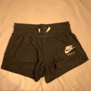 Nike Sportswear Gym Vintage short